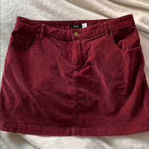 urban outfitter corduroy skirt🍷